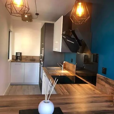Apartment T2 Ideal Cv Parking Prive A La *